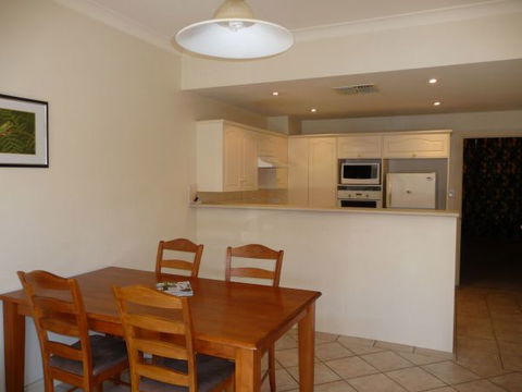 Villa On Louisa - Accommodation Mt Buller 4