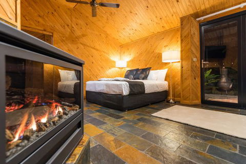 Waterfall Springs Retreat And Wildlife Sanctuary - Accommodation Mt Buller 4