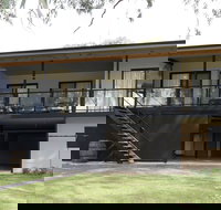 192 Page Drive Blanchetown -River Shack Rentals - Accommodation Mt Buller