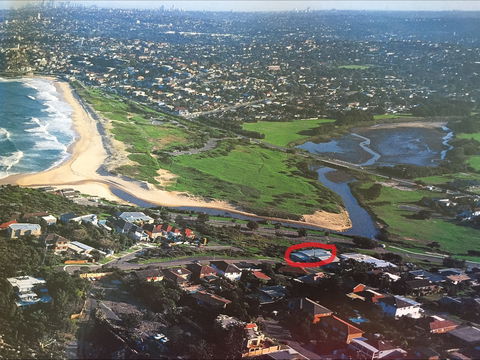 A Beach House Near Manly Two - Accommodation Mt Buller 0