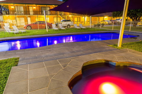Advance Motel - Accommodation Mt Buller 0
