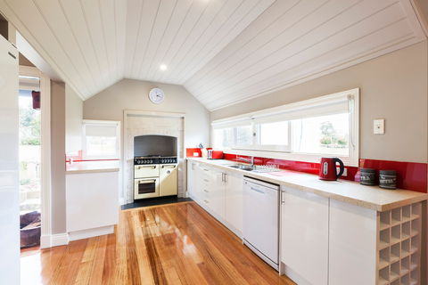 Amaroo Farm - Accommodation Mt Buller 6