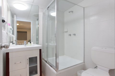 Central Railway Hotel - Accommodation Mt Buller 5