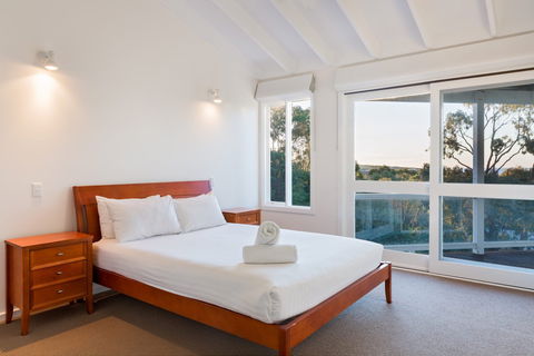 Eagle Heights - Accommodation Mt Buller 8