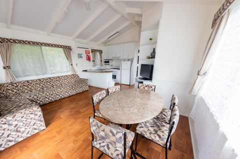 Eildon Riverside Holiday Park - Accommodation Mt Buller 0