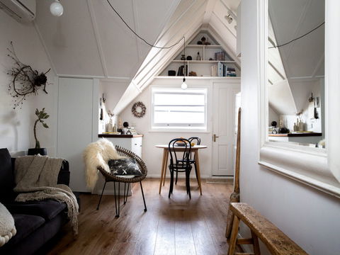 Old Schoolhouse Milton - Accommodation Mt Buller 7