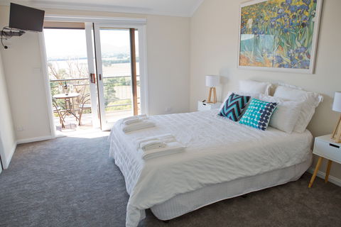 Rosewhite House BnB - Accommodation Mt Buller 3