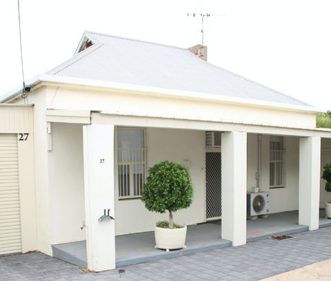 Squatters Cottage - Accommodation Mt Buller 0