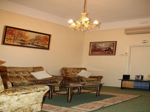 Squatters Cottage - Accommodation Mt Buller 7