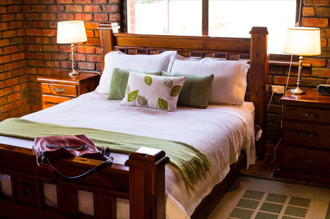 The Creek Cottage - Accommodation Mt Buller 1