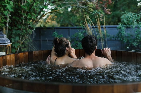 Acre Of Roses - Accommodation Mt Buller 6