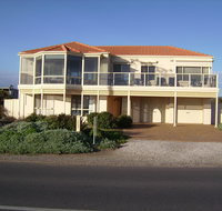 Century 21 SouthCoast Hayman - Accommodation Mt Buller