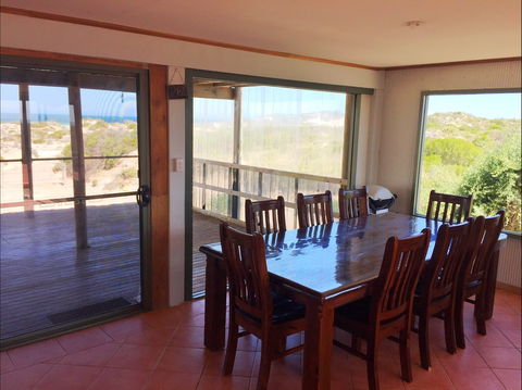 Fowlers Bay Beach House - Accommodation Mt Buller 4