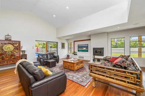 Lakeside Lodge Lake Cathie - Accommodation Mt Buller 3