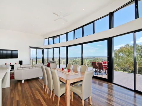 McLaren Eye - Accommodation Mt Buller 0