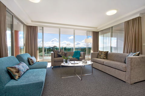 Pacific Suites Canberra - Accommodation Mt Buller 2