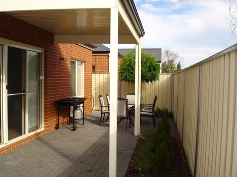 Shamore Apartments - Eleventh Street Mildura - Accommodation Mt Buller 5