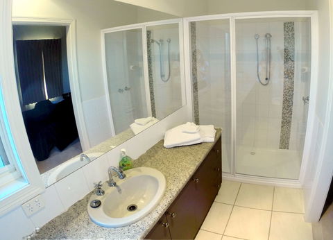 Shamore Apartments - Eleventh Street Mildura - Accommodation Mt Buller 7