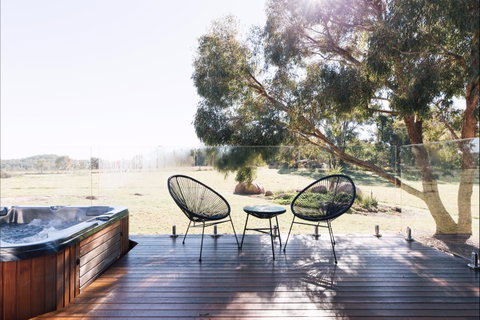 Alure Stanthorpe - Accommodation Mt Buller 1