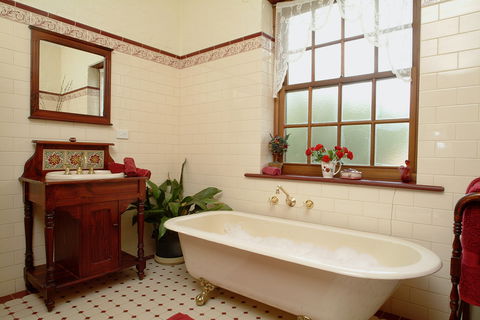 Amanda's Cottage 1899 - Accommodation Mt Buller 2