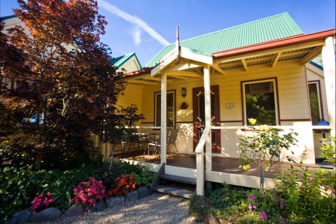 Autumn Abode Cottages - Accommodation Mt Buller 1