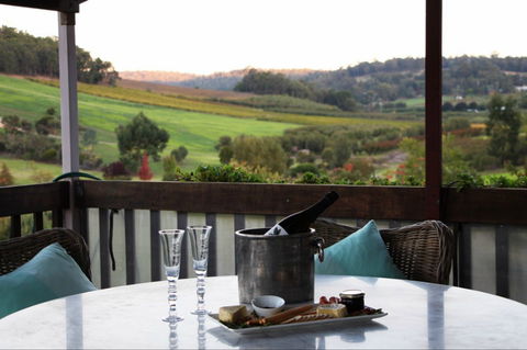 Bickley Valley Cottage - Accommodation Mt Buller 0