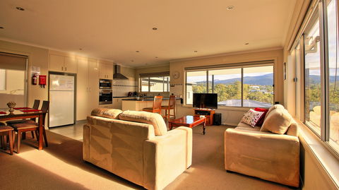 Hobart Villa On Moir - Accommodation Mt Buller 2