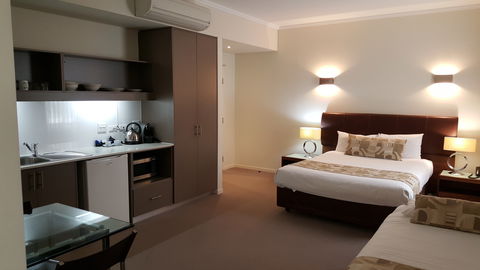 Quality Suites Fremantle - Accommodation Mt Buller 2