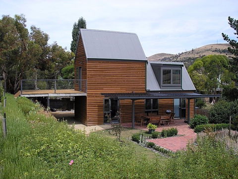 Red Brier Cottage Accommodation - Accommodation Mt Buller 0