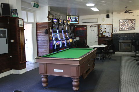 Royal Bridge Hotel, Barham - Accommodation Mt Buller 1