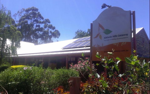 Adelaide Hills Getaway - Accommodation Mt Buller 0