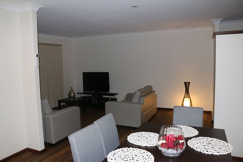 CozyStay At Dunstan - Accommodation Mt Buller 1