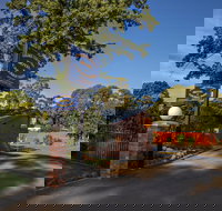 Golden Country Motel and Caravan Park - Accommodation Mt Buller