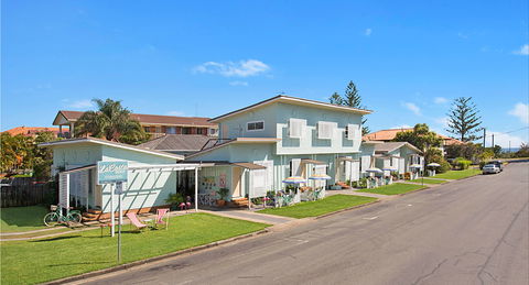 La Costa Motel - Accommodation Mt Buller 0