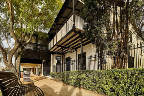 The Bronte Boutique Hotel - Accommodation Mt Buller 0