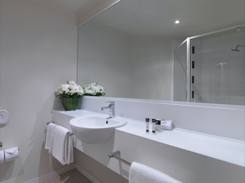 Travelodge Hotel Melbourne Southbank - Accommodation Mt Buller 2