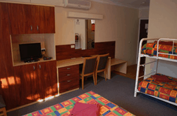 Acacia Motor Inn - Accommodation Mt Buller 3