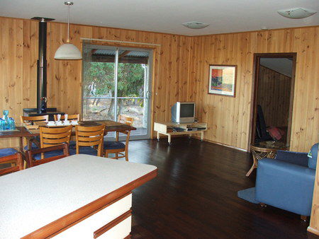 Maleeyas Thai Cafe And Studio Hillside Bamboo Nursery - Accommodation Mt Buller 2