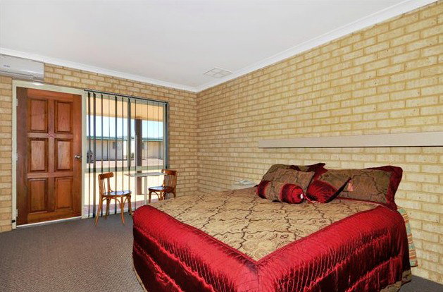 Waroona WA Accommodation Mt Buller