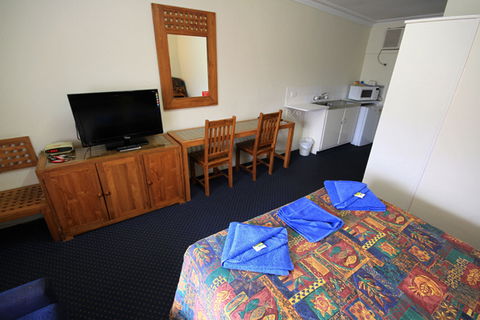 Bunbury Serviced Apartments - Accommodation Mt Buller 4