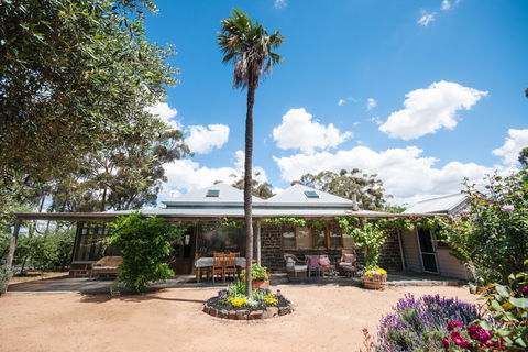 Boundary Farm - Accommodation Mt Buller 0