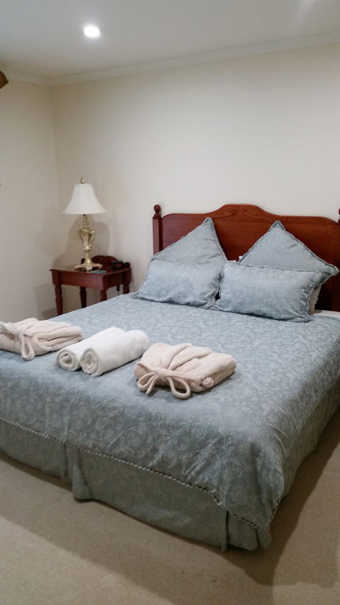 Carolynnes Cottages - Blue Wren Cottage - Accommodation Mt Buller 0