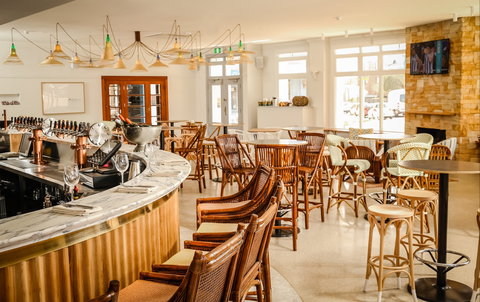 Charing Cross Hotel Waverley - Accommodation Mt Buller 2