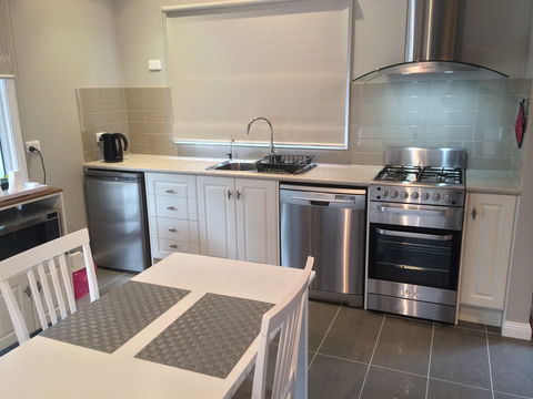 High Peaks Cottages - Accommodation Mt Buller 2