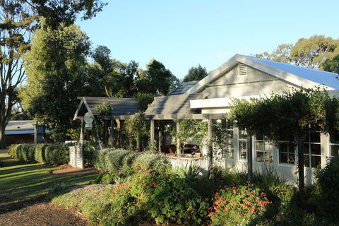 Holmwood Guesthouse And Spa Cottages - Accommodation Mt Buller 0