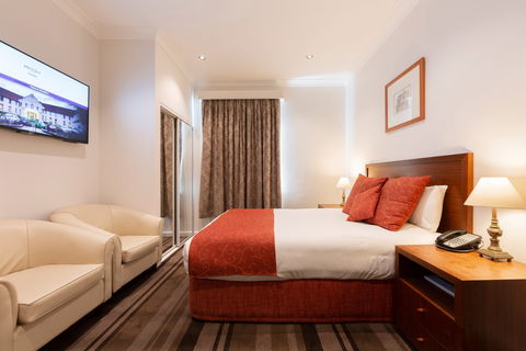 Mercure Canberra - Accommodation Mt Buller 0