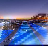 Oaks Brisbane Woolloongabba Suites