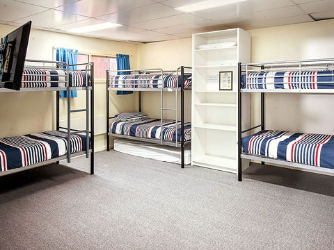 Reindeer Ski Club - Accommodation Mt Buller 0