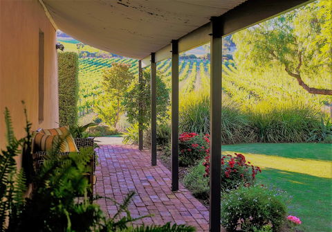 Seppeltsfield Vineyard Cottage - Accommodation Mt Buller 0