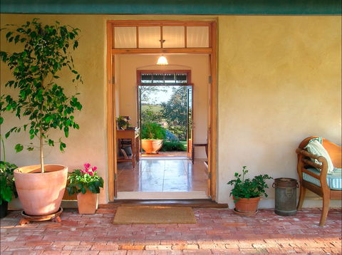 Seppeltsfield Vineyard Cottage - Accommodation Mt Buller 1